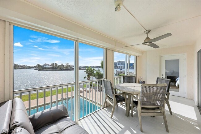 Building Photo - 9486 Gulf Shore Dr