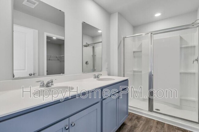 Building Photo - 303 Black Birch Dr