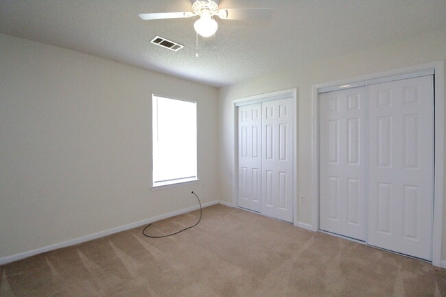 Building Photo - 2-Bed, 2-Bath Brick Duplex Near NAS Whitin...