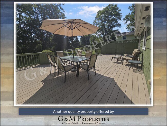 Building Photo - Rarely Available 3/4 Bedroom Ranch Style Home in Penfield!