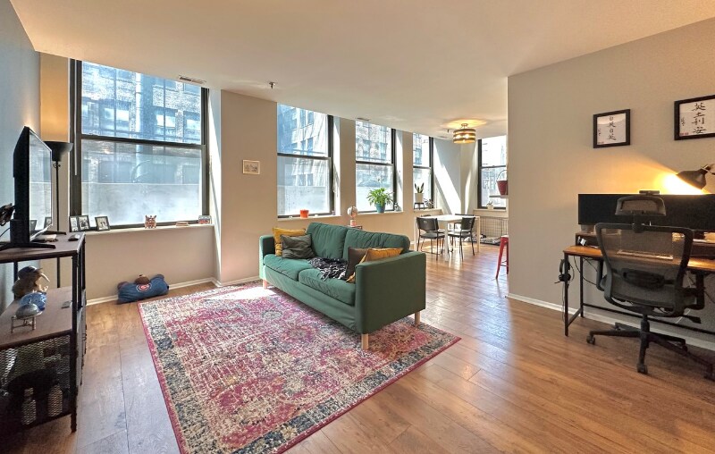 Building Photo - 740 S Federal St