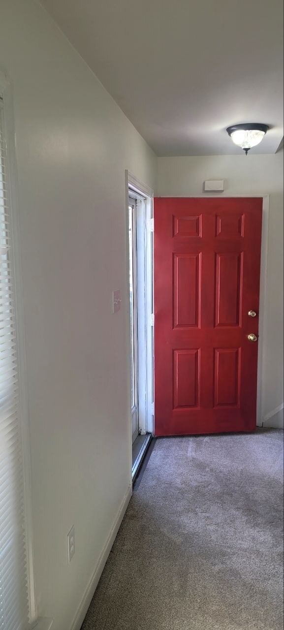 Building Photo - 9728 Country Way Rd