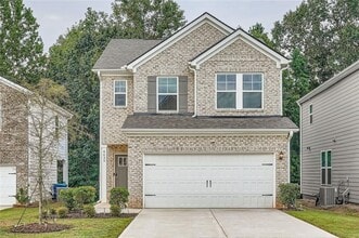 Building Photo - 4630 Blake Lp