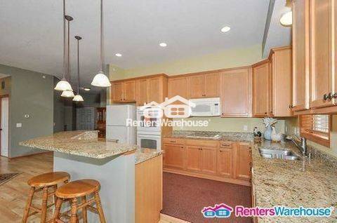Building Photo - 9630 Independence Cir