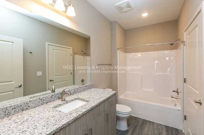 Building Photo - LUXURY LIVING AT BRIGHTON CROSSING, 1ST Floor - North of the River