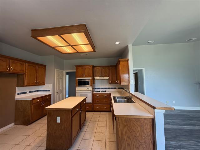 Building Photo - 1506 Waterford Dr