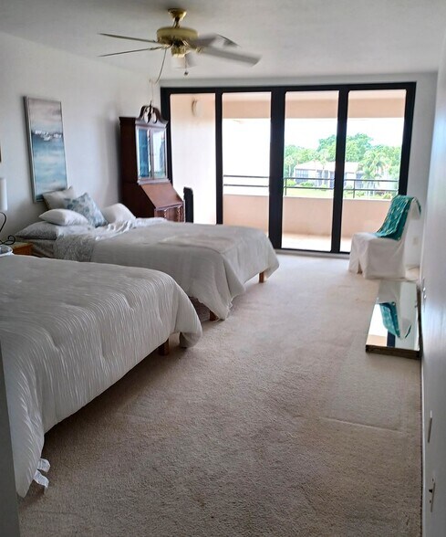 Building Photo - SOUTHWEST FLORIDA ACTIVE LIFESTYLE!!!!!