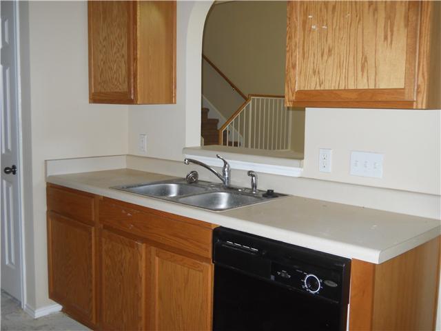 Building Photo - 2504 Wilma Rudolph Rd