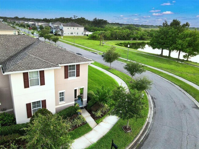 Building Photo - 4800 Riverwalk Dr