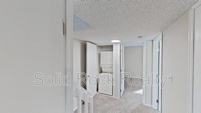 Building Photo - 4541 Lamplighter Cir