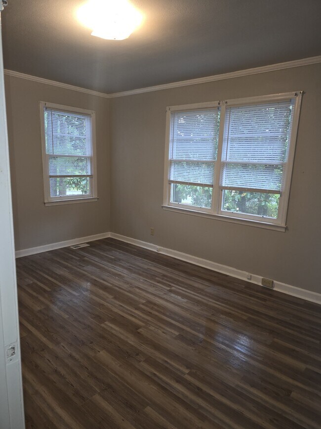 Building Photo - 2367 Danbury Dr