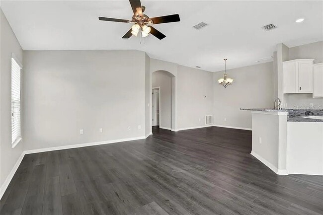 Building Photo - 4908 Havilland Dr