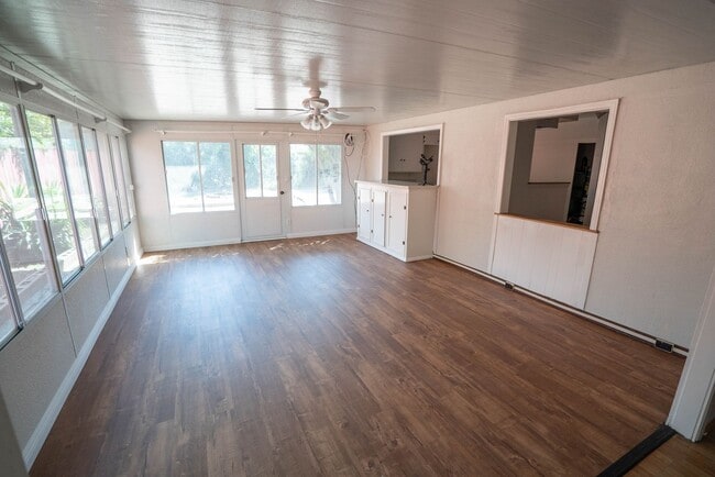 Building Photo - COMING SOON! Spacious 4-Bedroom + Office Home on a Cul-de-Sac in Panorama City!