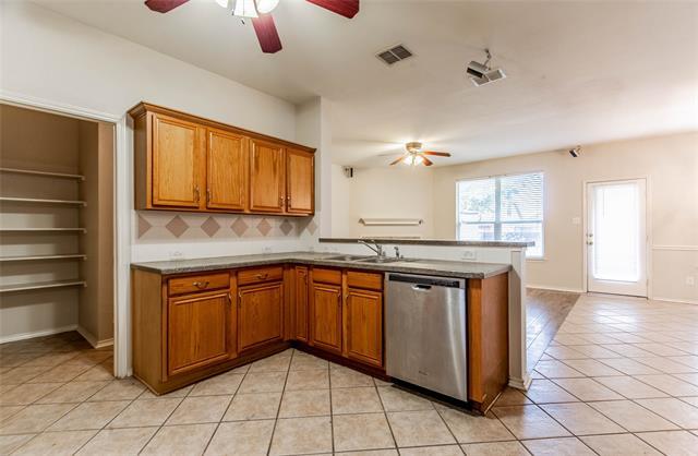 Building Photo - 11812 Wispwillow Dr