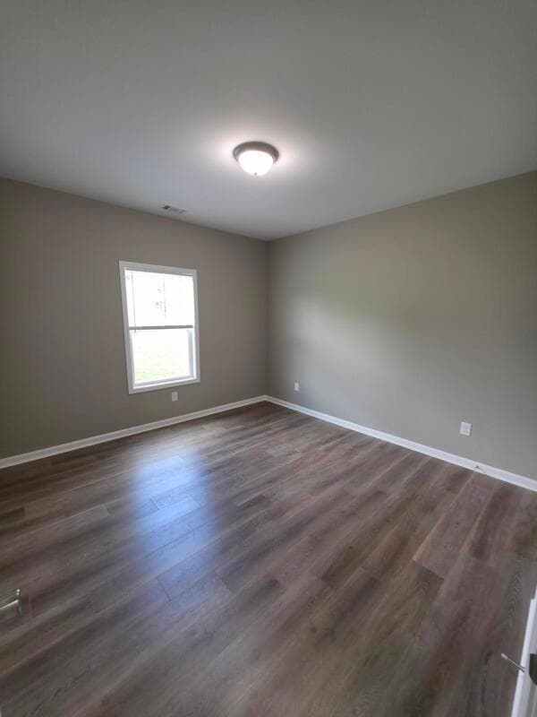 Building Photo - 207 Charlotte Cir