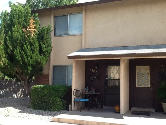 Building Photo - 1705 W 950 N