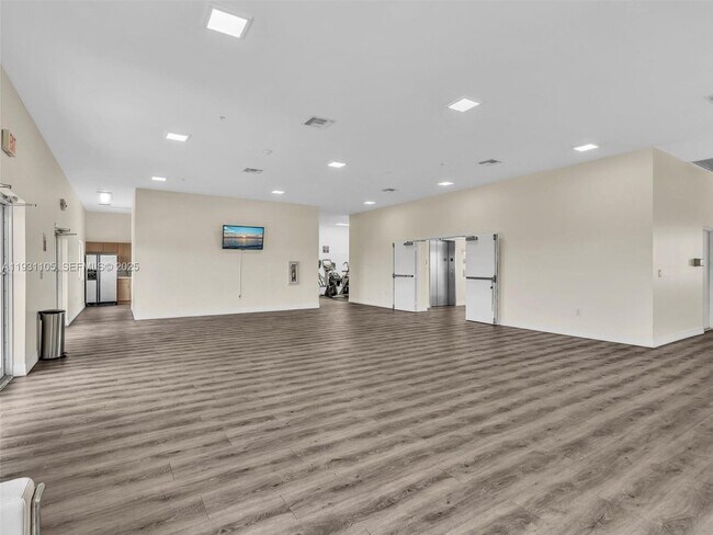 Building Photo - 816 NW 11th St