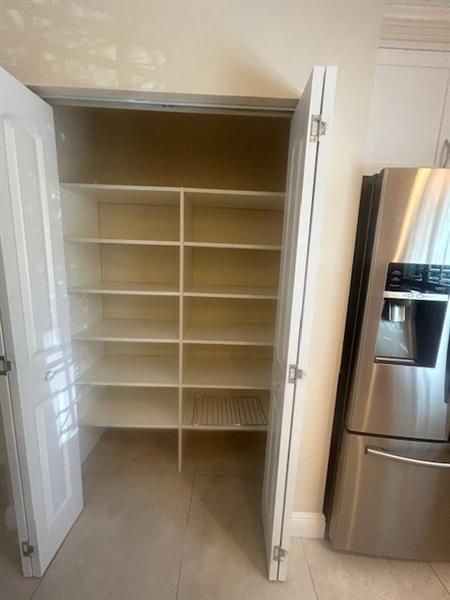 Building Photo - 2821 SE 5th Cir