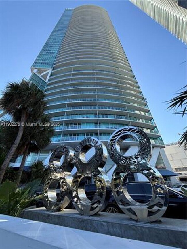 Building Photo - 888 Biscayne Blvd