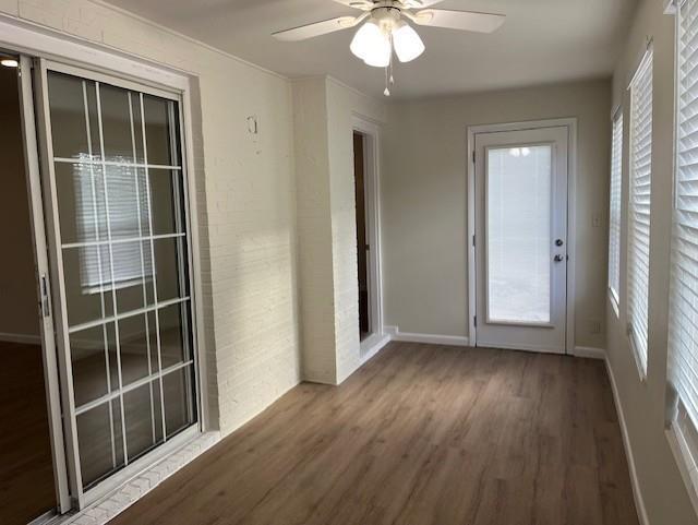 Building Photo - 8787 Country Club Dr