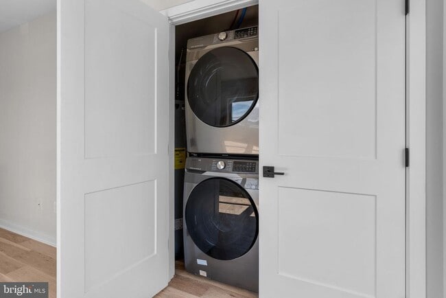 Building Photo - 2801 Winton St