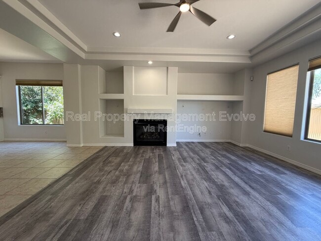 Building Photo - 23012 N 38th Pl