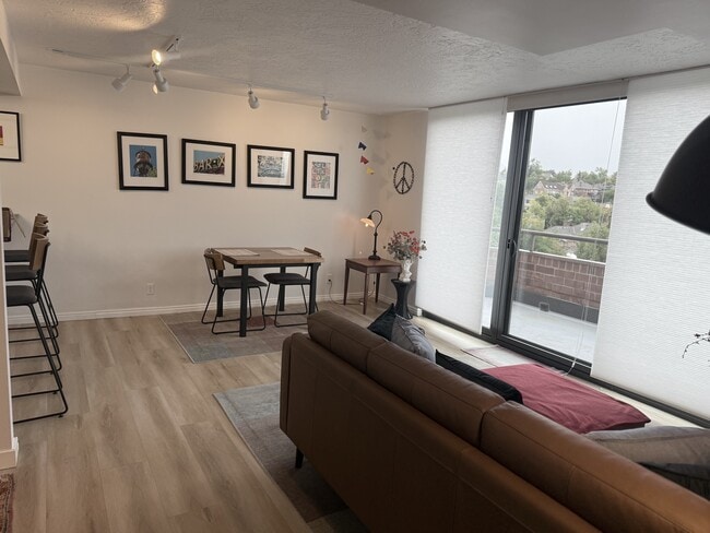Building Photo - 115 S 1100 E