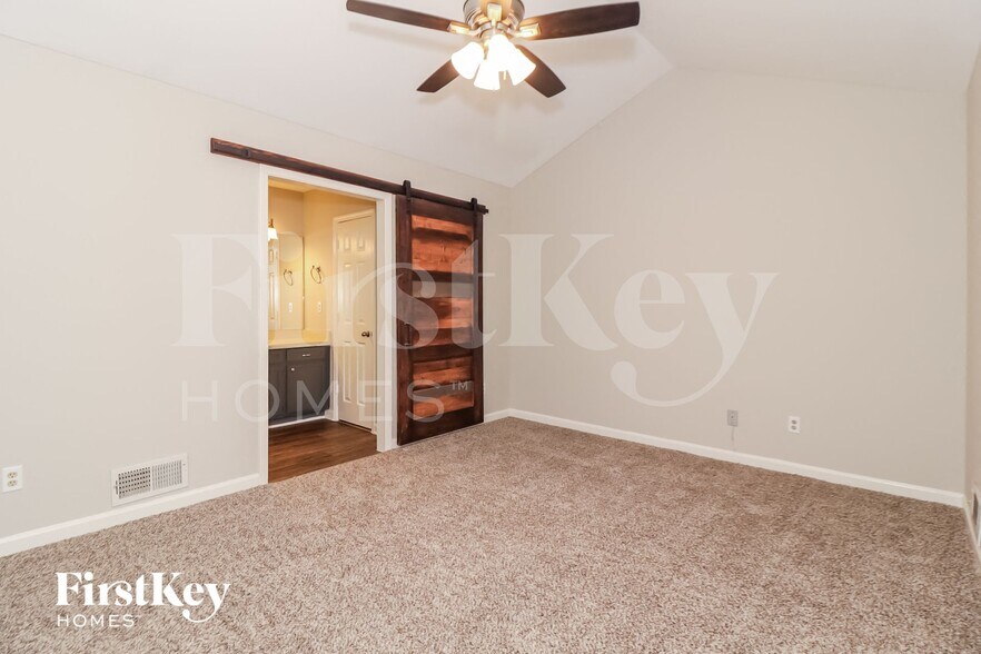 Building Photo - 4480 Meadow Trail