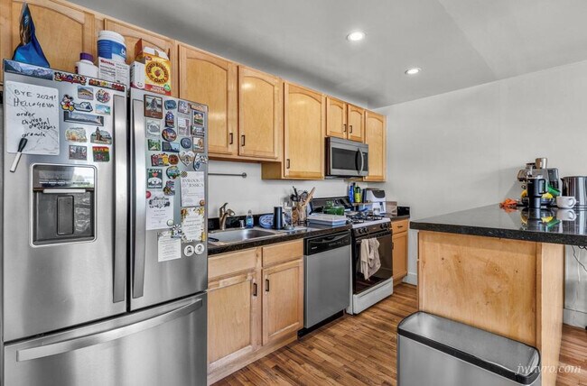 Building Photo - 4131 24th St