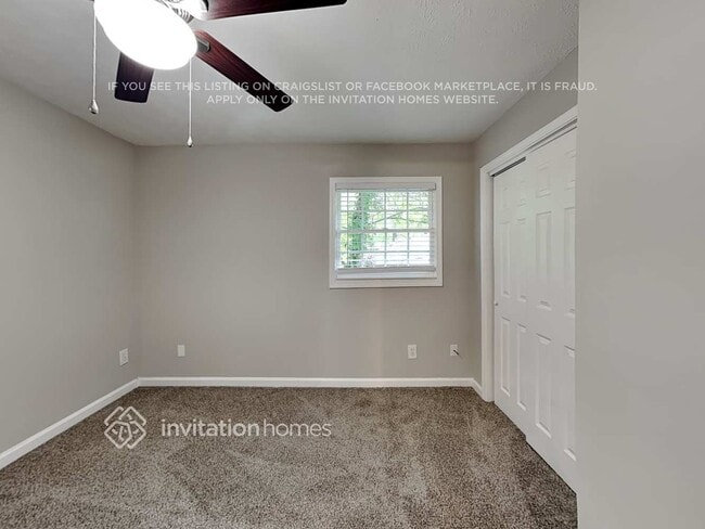 Building Photo - 2362 Springdale Cir SW