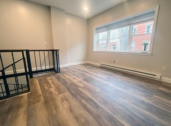 Building Photo - 62 Lubec St
