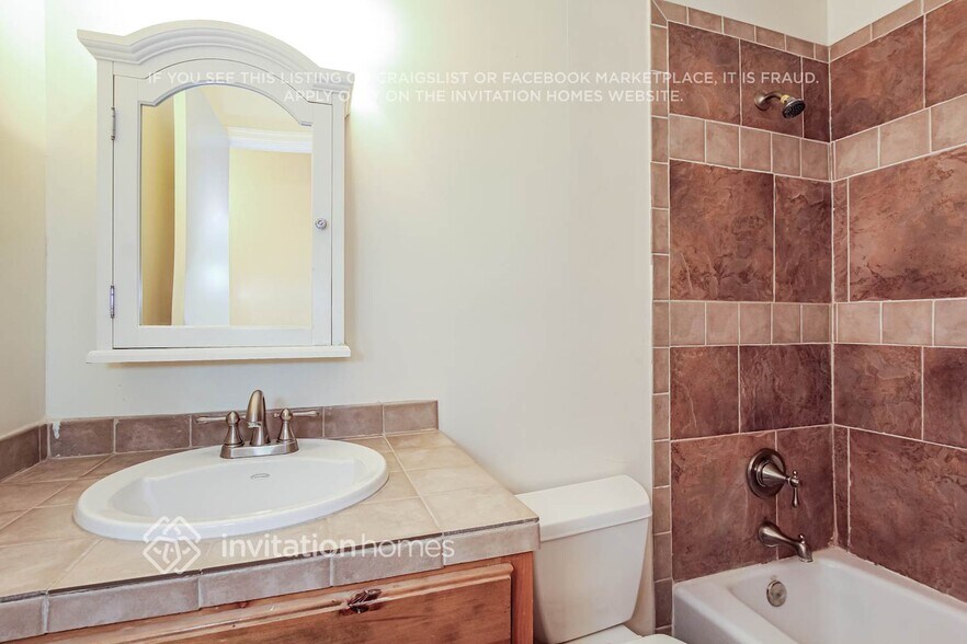 Building Photo - 18285 N 87th Dr