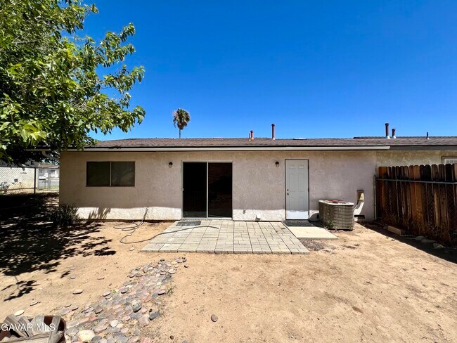Building Photo - 6816 Hemp Ct