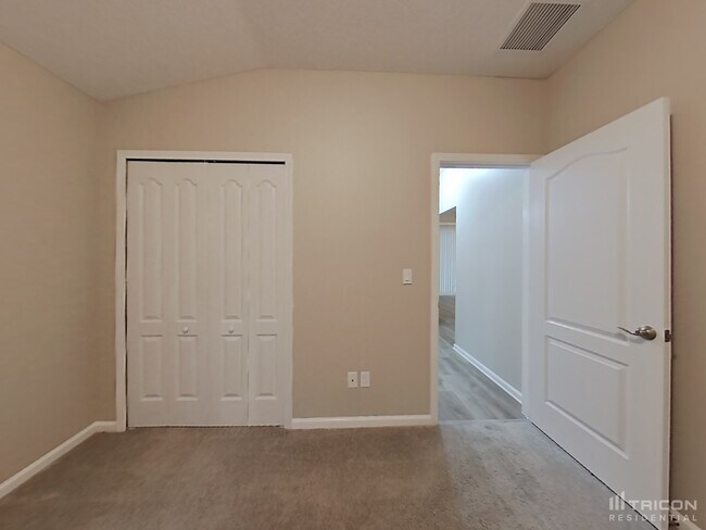 Building Photo - 12131 Rouen Cove Dr