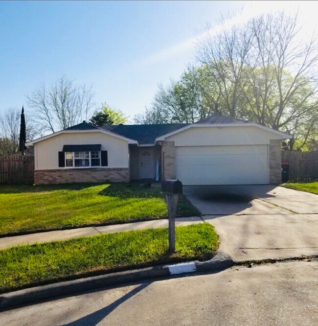 Primary Photo - 16731 Sierra Grande Dr