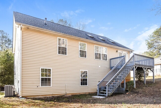 Building Photo - 2682 Owens Dr