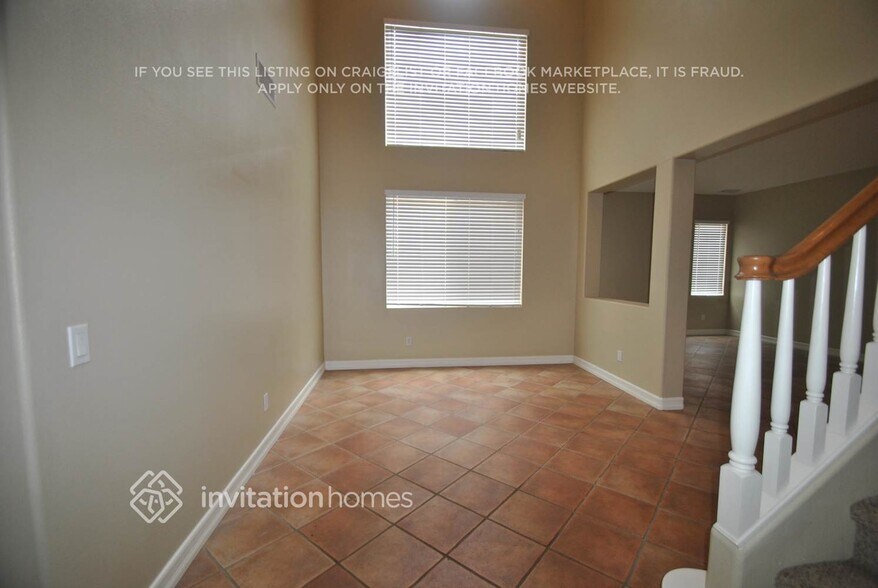 Building Photo - 31 Whispering Willow Ct
