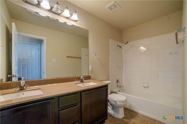 Building Photo - 6604 Katy Creek Ln