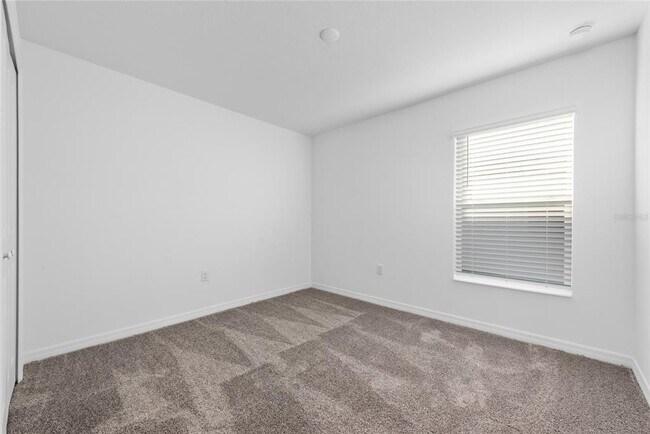 Building Photo - 338 Rustic Rail Dr