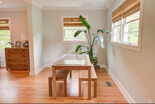 Building Photo - 650 Auburn Dr