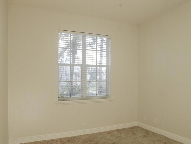 Building Photo - 124 Jesup Ln