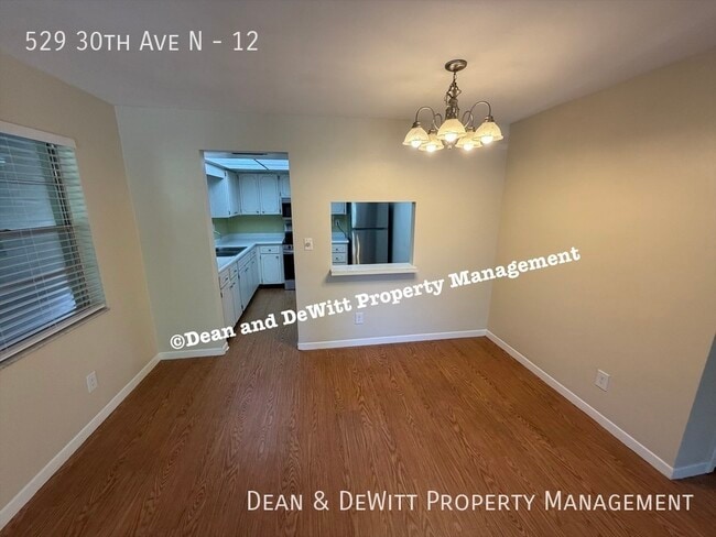 Building Photo - 529 30th Ave N