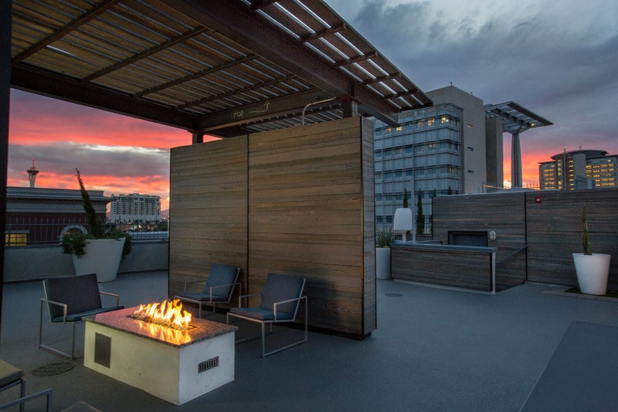 Building Photo - Towne Terrace