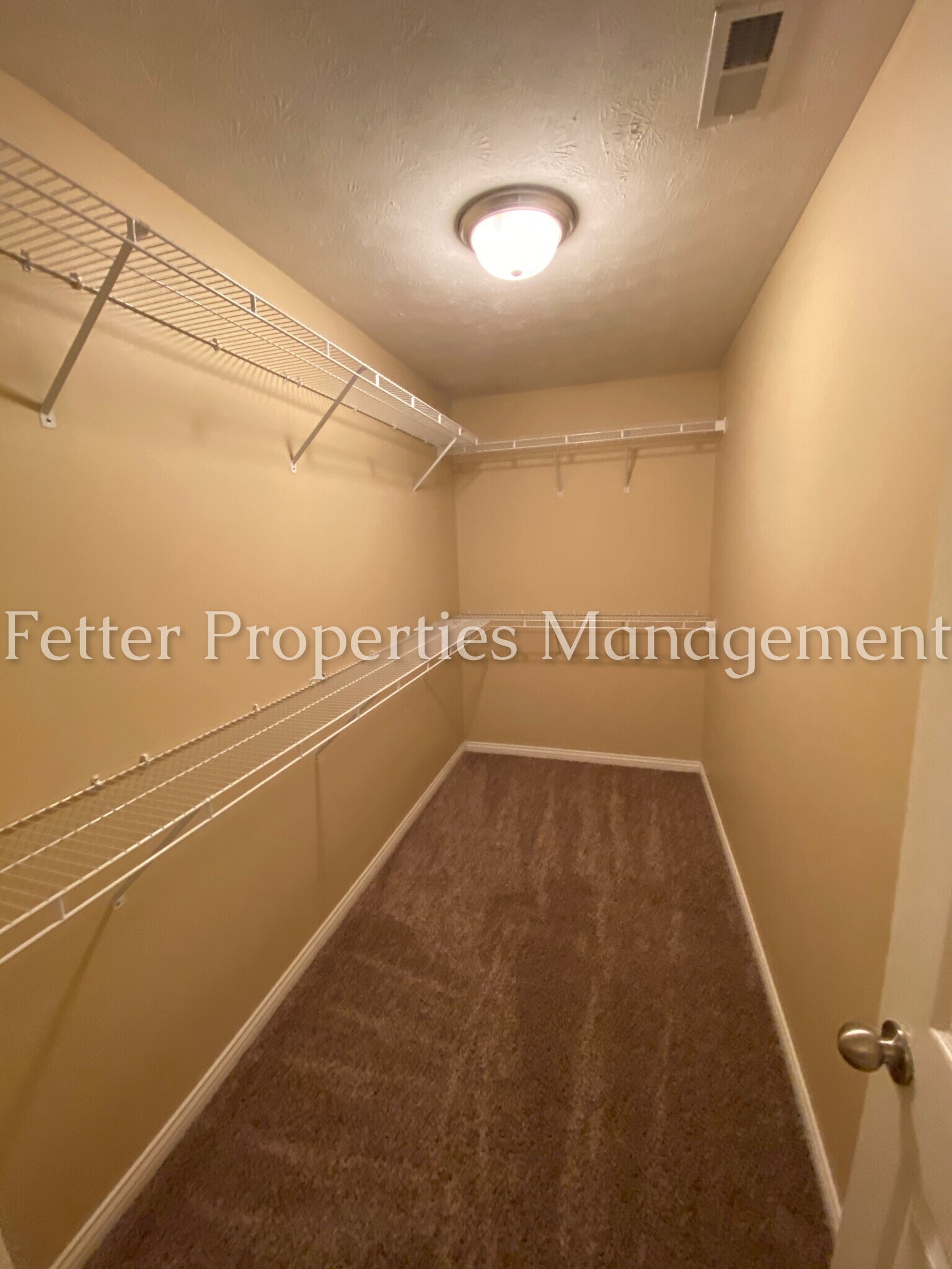 Building Photo - 3604 Cornell Ct