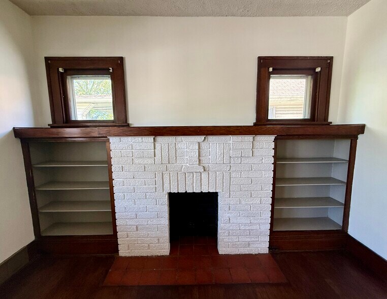 Building Photo - 11521 Florian Ave