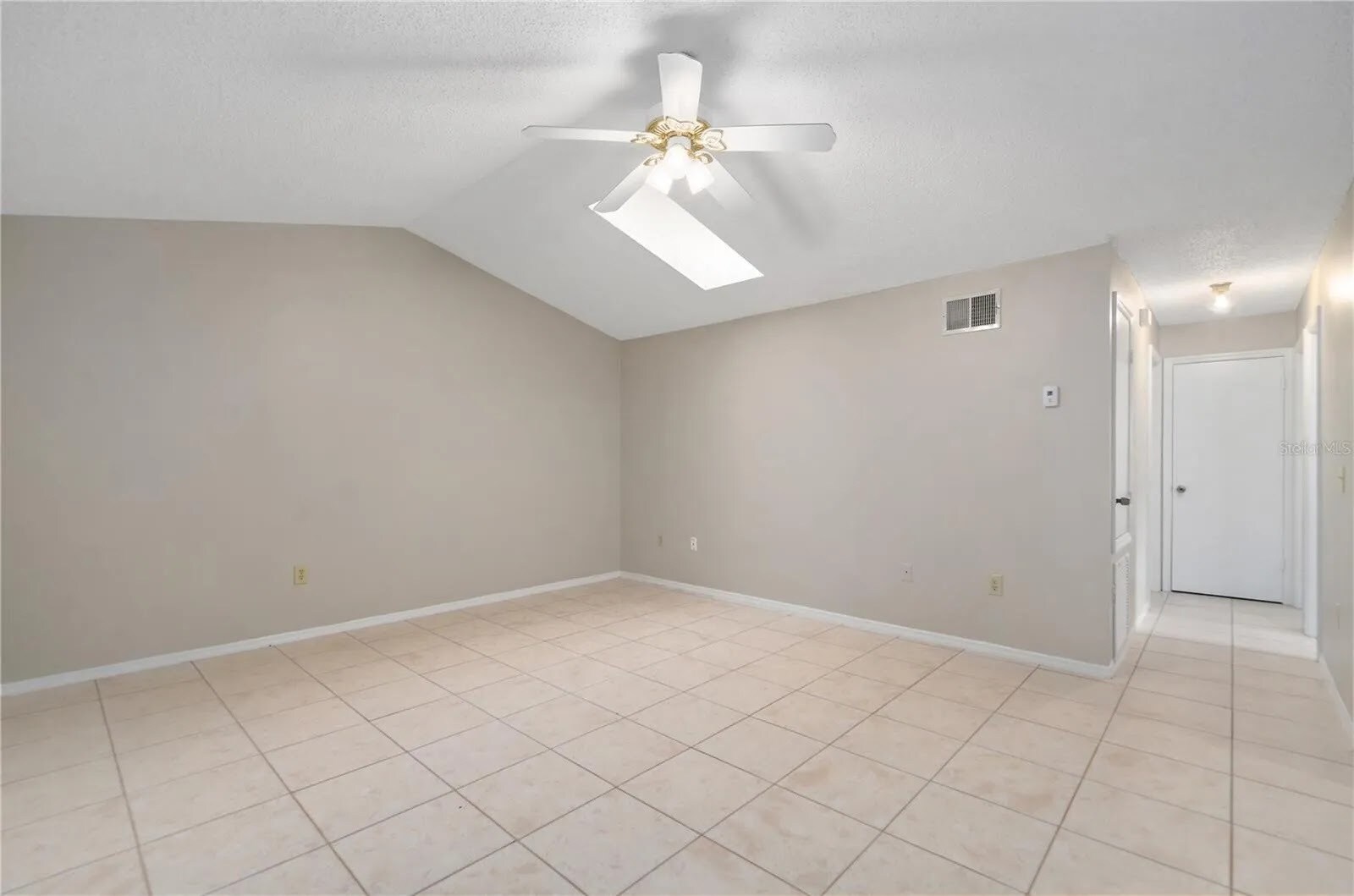 Building Photo - 1600 Cimarron Hills Dr