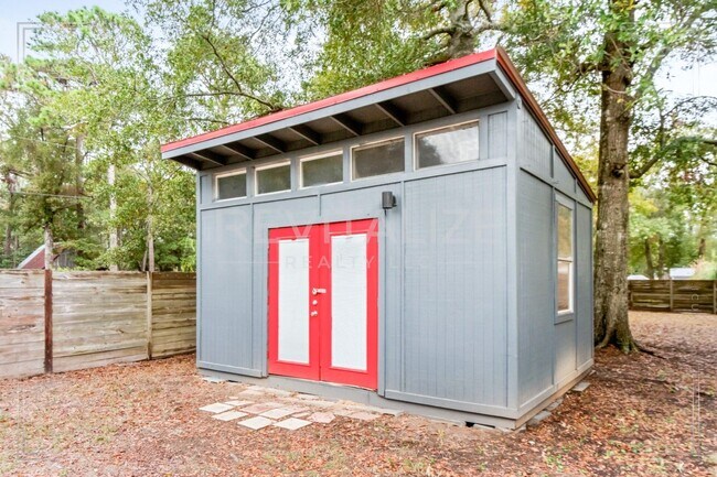 Building Photo - Newly Renovated 3 Bed 2 Bath Home in Theodore!