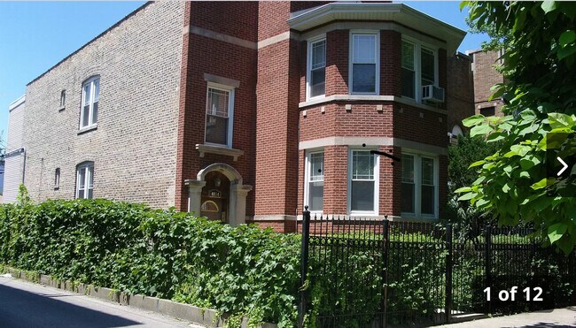 Building Photo - 4814 N Ridgeway Ave