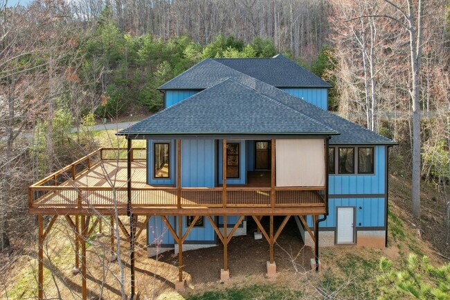 Building Photo - 81 Camsyn Dr