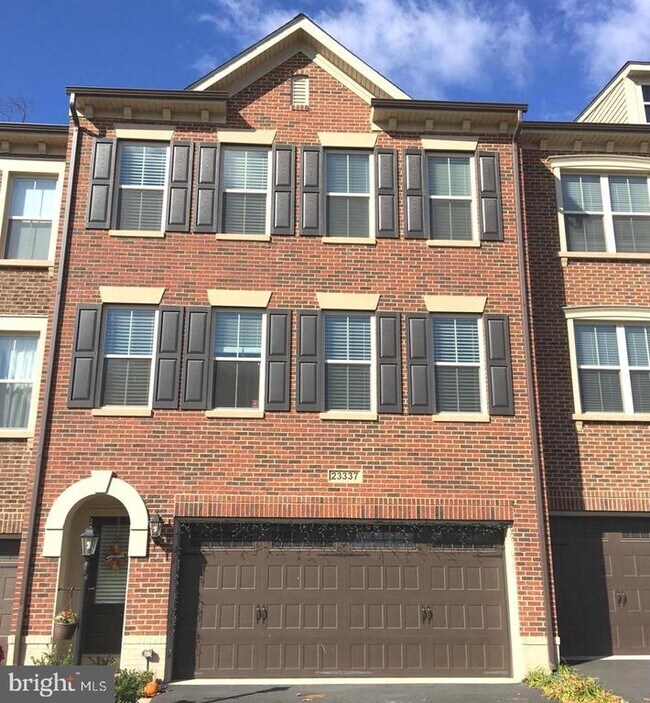 Building Photo - 23337 Tradewind Dr